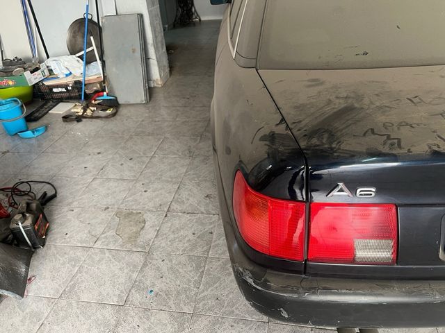 Audi A6 2.6