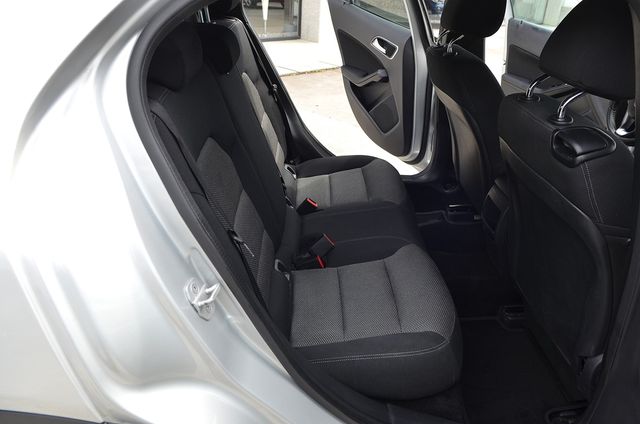 Mercedes Benz GLA 200d+Navegacion+Llantas 17+USB