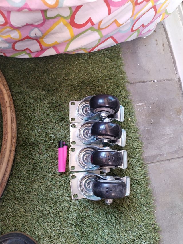 4 Ruedas giratorias industriales