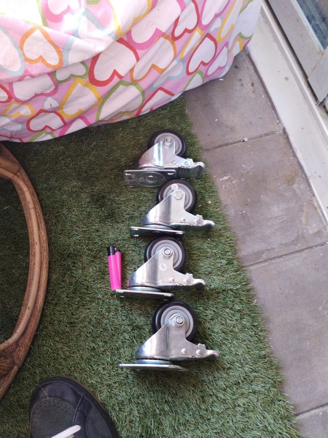 4 Ruedas giratorias industriales