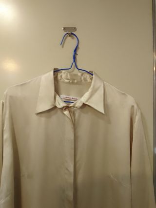 Blusa seda beige La Chemise Blanche