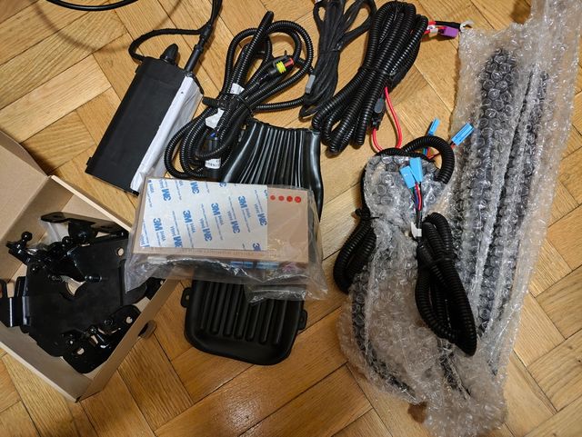 Apertura automática capó Tesla Model 3