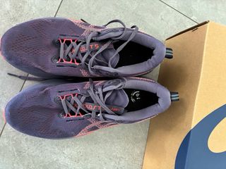 Zapatillas Asics Novablast 5 - Rosa/Morado