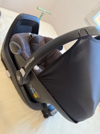 Maxi-Cosi: silla coche + isofix + adaptador