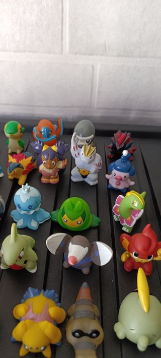 Figuras Pokémon Bandai marionetas dedo 