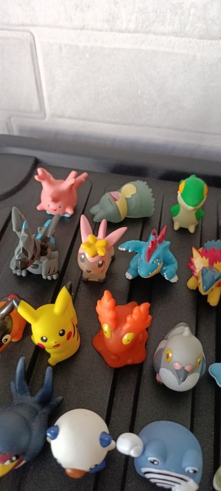 Figuras Pokémon Bandai marionetas dedo 