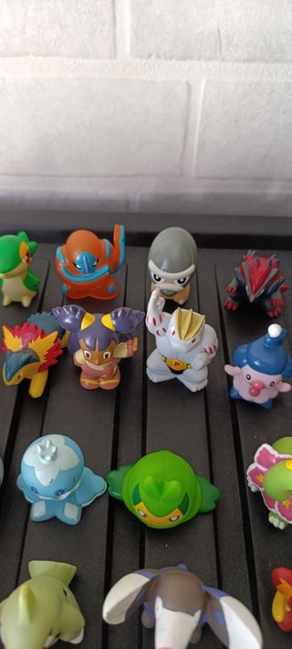 Figuras Pokémon Bandai marionetas dedo 