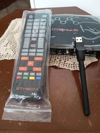 GTMedia V7 PRO Decoder DVB-T2/S2