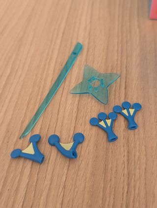 Figura Greninja Blokees Pokémon