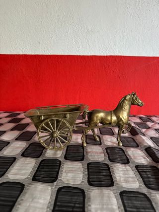 Carreta bronce caballo
