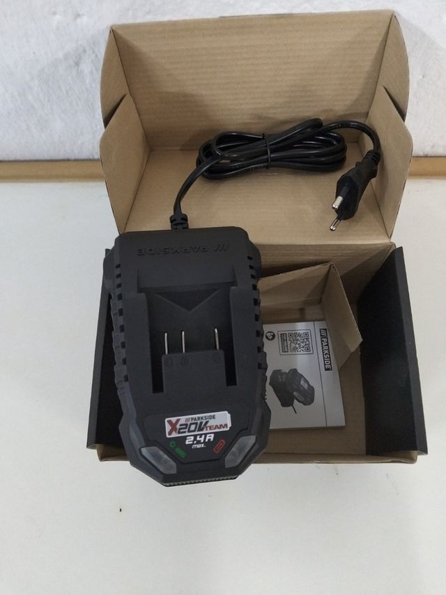 Cargador Batería Parkside X20V 2.4Asolo cargador