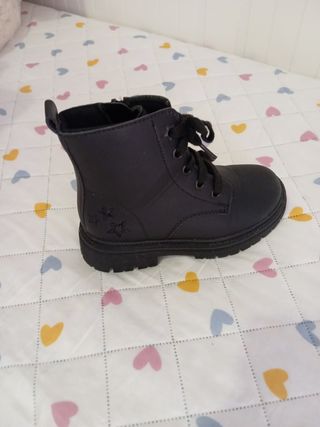 Botas niña negras talla 28