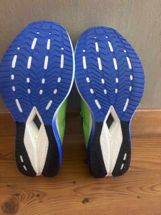 Zapatillas Joma R-1000 verdes - carbono