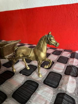 Carruaje caballo bronce