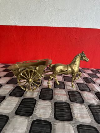 Carruaje caballo bronce