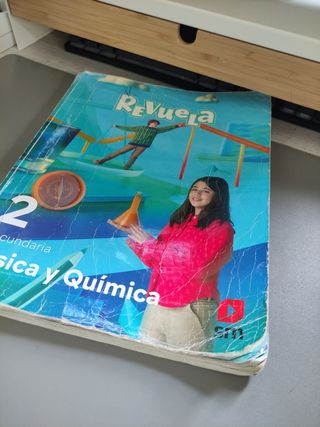 Física y Química. 2 Secundaria. Revuela