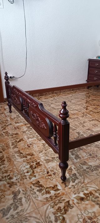 Somier vintage madera marrón
