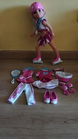 Muñeca Nancy patinaje.