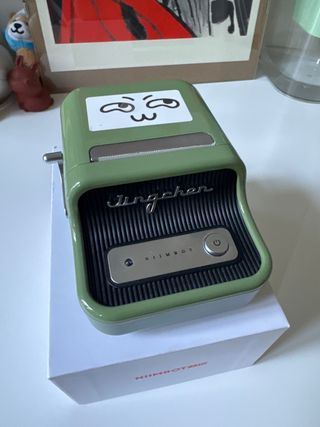 NIIMBOT B21 Labeling Machine
