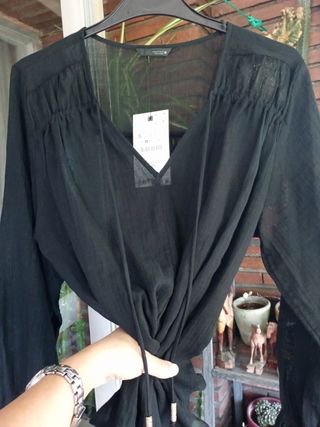 Blusa boho Zara negra nueva