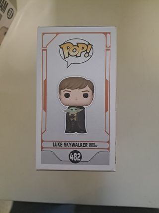Funko Pop! Luke Skywalker con Grogu #482