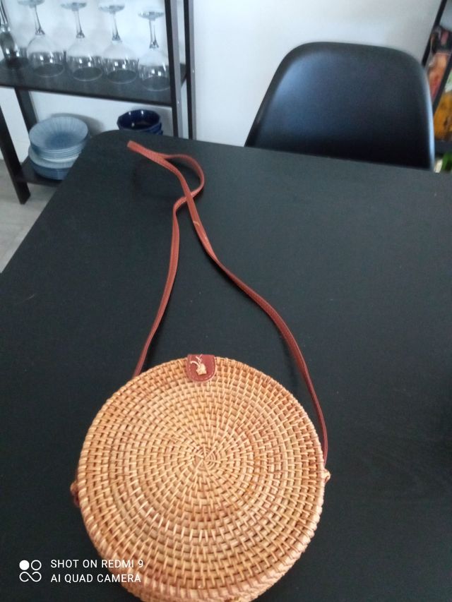 Bolso mimbre redondo