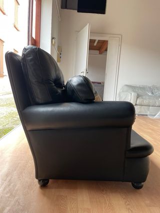 Divano Poltrona Frau Pelle Nera di vitello