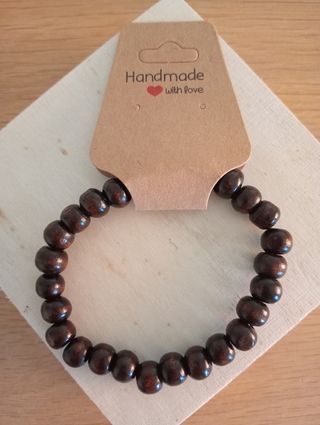 Pulsera artesanal marrón