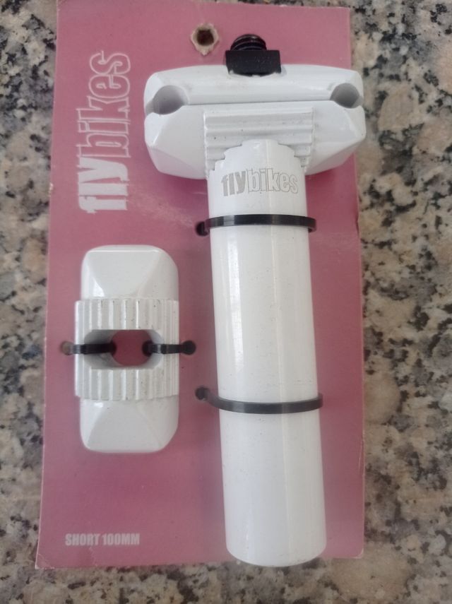 Tija bici Flybikes BMX blanca 100mm