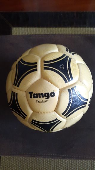 Balón Adidas Tango Mundial 1978. Esta perfecto