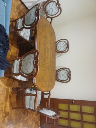 Mesa comedor 6 sillas madera.