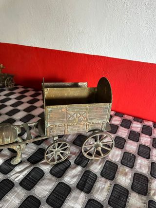 Carromato bronce antiguo