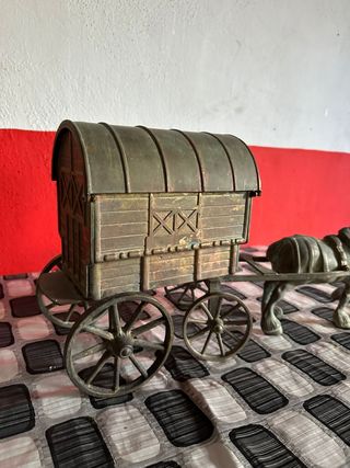Carromato bronce antiguo