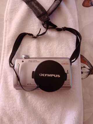Olympus C-765 Ultra Zoom