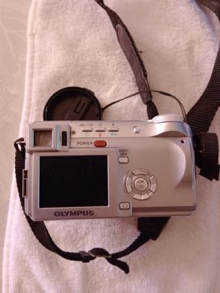 Olympus C-765 Ultra Zoom