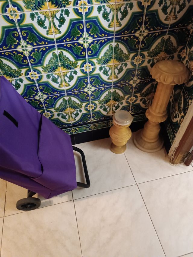 Columna mármol blanca desmontable tipo - Florero