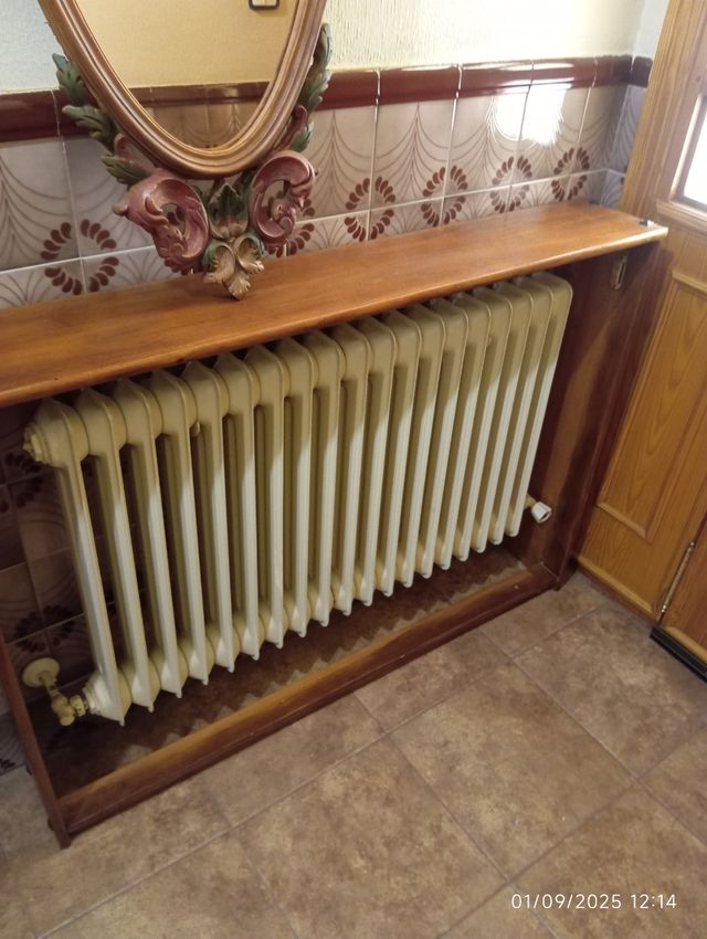 Cubre radiador madera - marrón y espejo