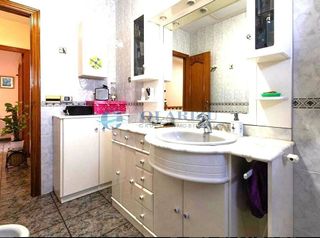 Casa adosada en venta en El Puerto - Romanilla en Roquetas de Mar