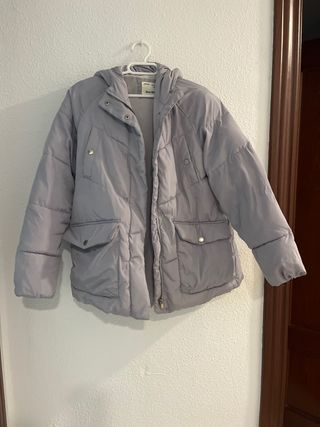 Abrigo con capucha acolchado gris talla 13/14