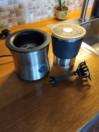 Espumador de leche Cecotec 650W