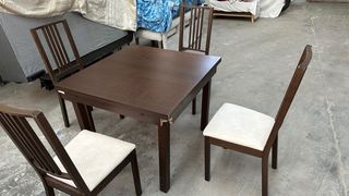 Mesa + 4 sillas comedor
