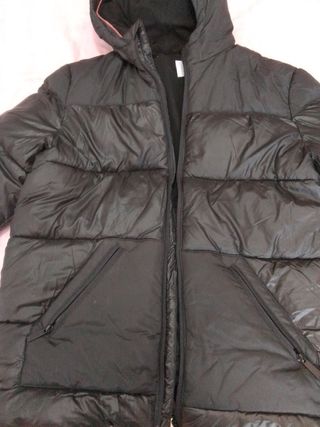 Chaqueta acolchada negra talla 15-16
