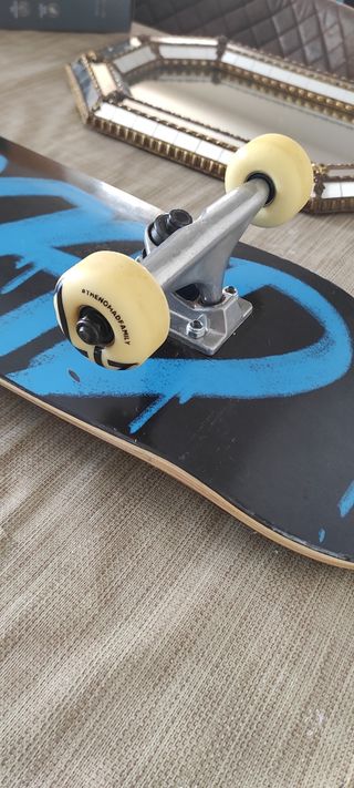 Skateboard 8" Nomad 