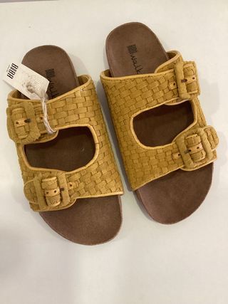 Sandalias Biba amarillas