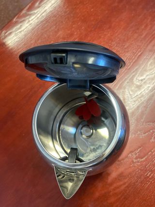 Hervidor Russell Hobbs - Acero inoxidable
