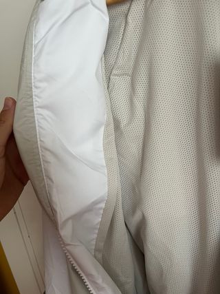 Chaqueta Nike Windrunner - Talla L - Nueva