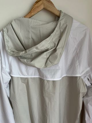 Chaqueta Nike Windrunner - Talla L - Nueva
