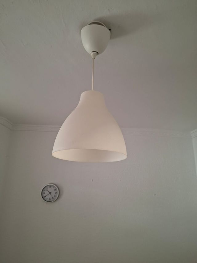 Lámpara techo blanca - Moderna. Modelo Melodi Ikea