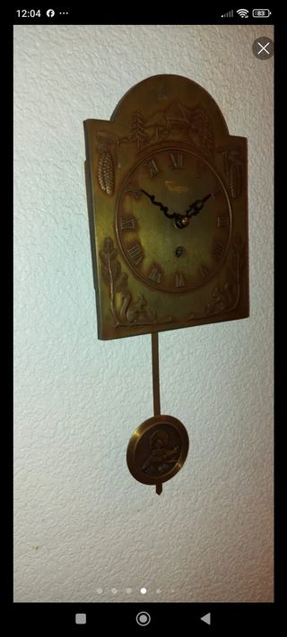 Reloj péndulo antiguo