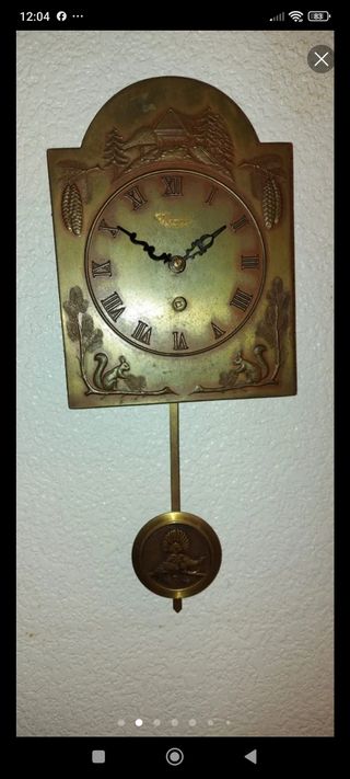 Reloj péndulo antiguo